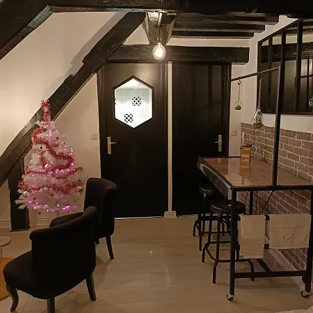 Le Coeur Du Centre Historique Refait A Neuf Apartman *