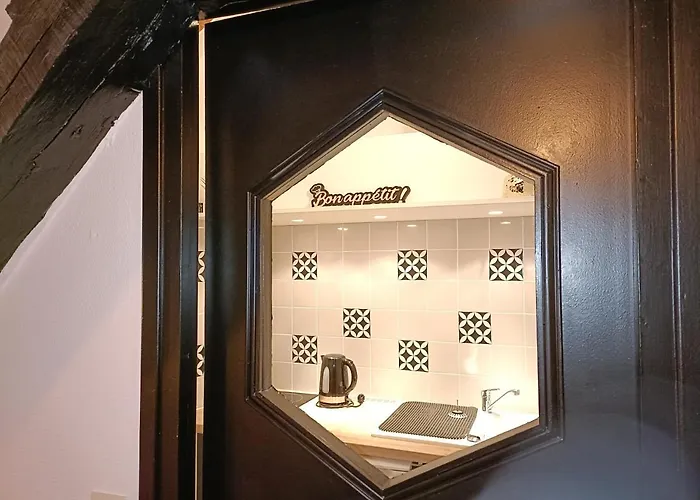 Apartment Le Coeur Du Centre Historique Refait A Neuf Honfleur